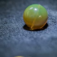 cognac_green_sphere_amber_dominican