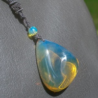 skuy_blue_and_green_pendant_with_flame_pattern
