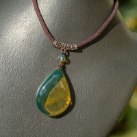 top_quality_green_dominican_amber_pendant