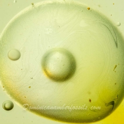 AF01 219 Moving Air Bubble On Water Drop 3