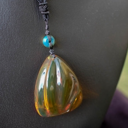 BAP1153 Vivid Green Pendant 2