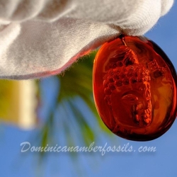 BAP1183 Red Burmese Amber Carving 11