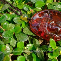 BAP1183 Red Burmese Amber Carving 3