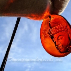 BAP1183 Red Burmese Amber Carving 6
