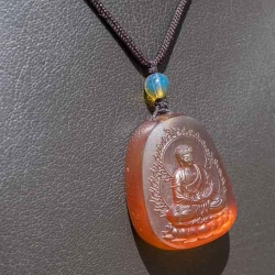 BAP1186 Burmese Amber Carving 3