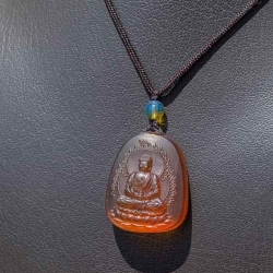 BAP1186 Burmese Amber Carving