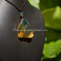 Dominican Pendant From La Bucara Amber 8