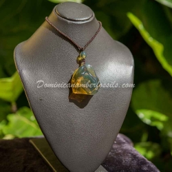 Dominican Pendant From La Bucara Amber 9