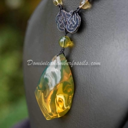 Genuine Gold Green Amber Pendant 9