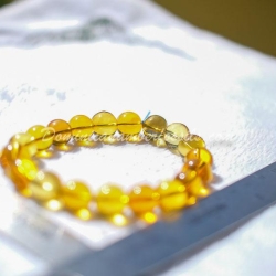 Green Amber Stretching Bracelet 4