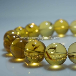 Stretching Bracelet With Fossil Beads 3