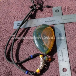 Top Quality Almond Shaped Green Pendant 8